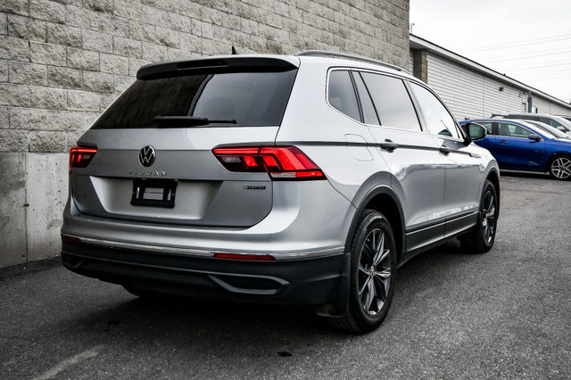 2022 Volkswagen Tiguan Comfortline • SUNROOF • HEATED LEATHER in Cars & Trucks in Kingston - Image 3