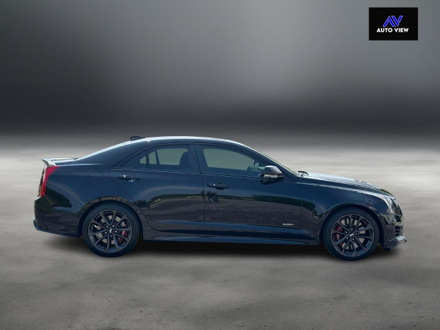 2018 Cadillac ATS-V SEDAN **1 OF 2 MANUALS IN THE COUNTRY** in Cars & Trucks in Hamilton - Image 4