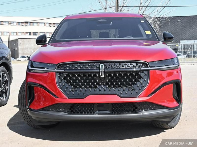 2025 Lincoln Nautilus Premiere in Cars & Trucks in Edmonton - Image 2