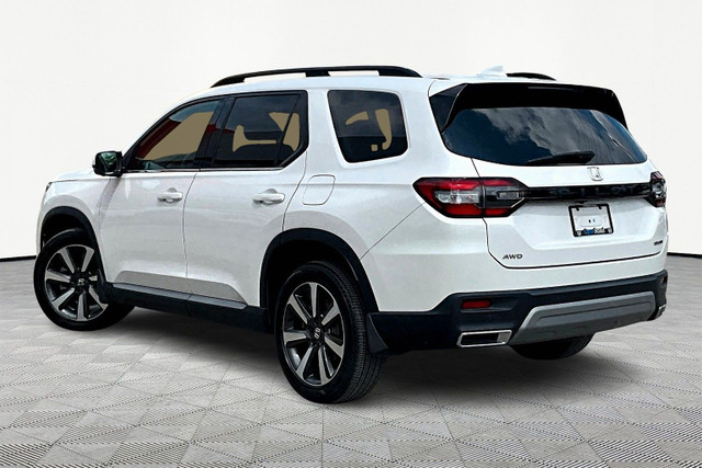 2023 Honda Pilot Touring in Cars & Trucks in Mississauga / Peel Region - Image 4
