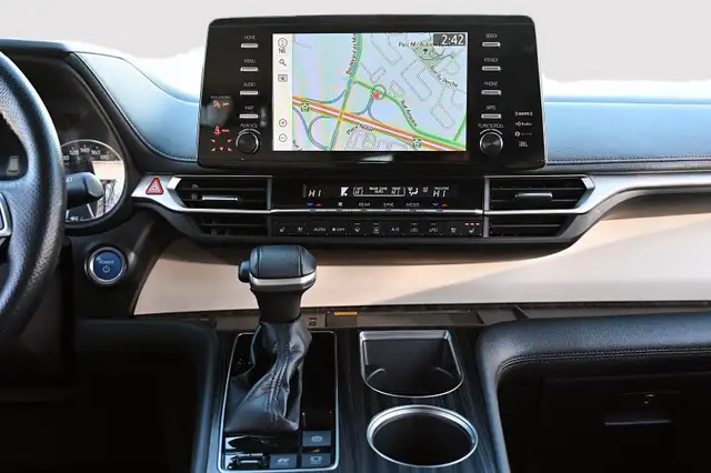 2021 Toyota Sienna Hybrid 2021 LIMITED 7-PASS CUIR GPS TV CAMERA in Cars & Trucks in Longueuil / South Shore - Image 33
