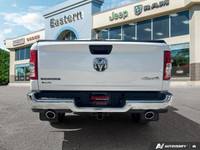 BRIGHT WHITE,MOPAR FRONT & REAR ALL-WEATHER FLOOR MATS,ENGINE: 5.7L HEMI VVT V8 W/MDS & ETORQUE (STD... (image 3)