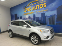 FORD ESCAPE 2017 TITANIUM ÉDITION AWD GPS NAVIGATION / TOIT OUVRANT ÉLECTRIQUE PANORAMIQUE / CAMÉRA... (image 1)