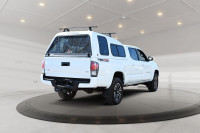 model trd sport, transmission automatique, regulateur de vitesse, sieges chauffant, 4 x 4, control a... (image 4)