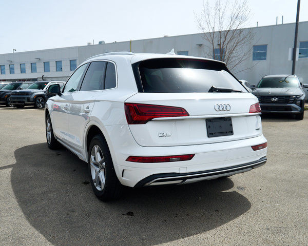 2021 Audi Q5 Komfort | Blindspot Monitor | Lane Departure in Cars & Trucks in Edmonton - Image 3