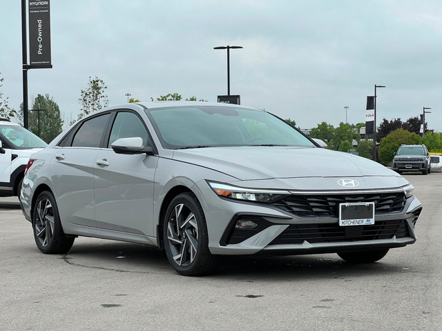2025 Hyundai Elantra Luxury LUXURY | LEATHER | SUNROOF | NAVI | in Cars & Trucks in Kitchener / Waterloo