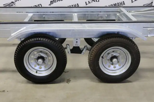 2025 REMEQ 20P2800G CISEAUX POUR PONTON in Cargo & Utility Trailers in Ottawa - Image 13