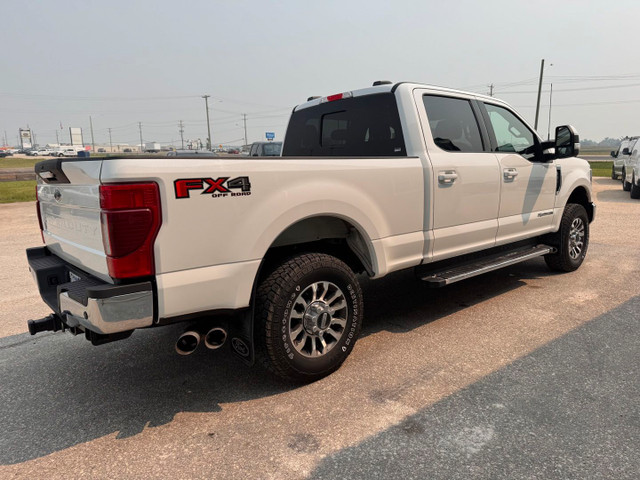 2021 Ford F-250 Lariat 6.7L Power Stroke Diesel Crew 6.75' Box in Cars & Trucks in Winnipeg - Image 4