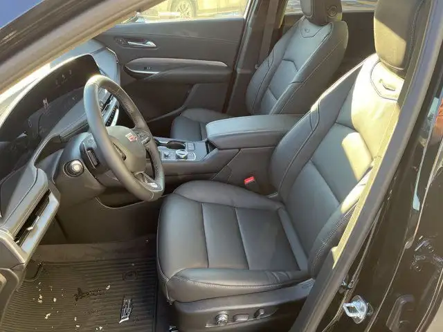 2025 Cadillac XT4 AWD Premium Luxury in Cars & Trucks in Edmonton - Image 15