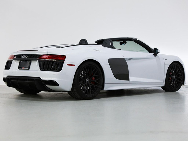  2018 Audi R8 SPYDER | V10 I 20 IN WHEELS | BANG OLUFSEN in Cars & Trucks in Mississauga / Peel Region - Image 3