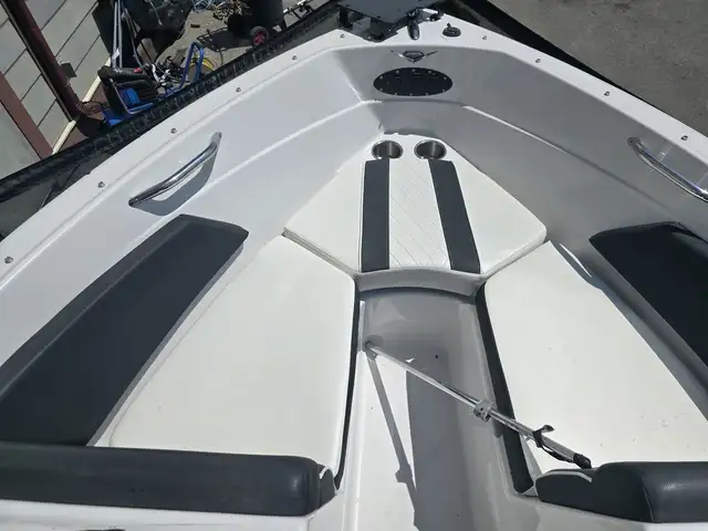 2014 Glastron 185 GLS FINANCING AVAILABLE in Powerboats & Motorboats in Saskatoon - Image 13