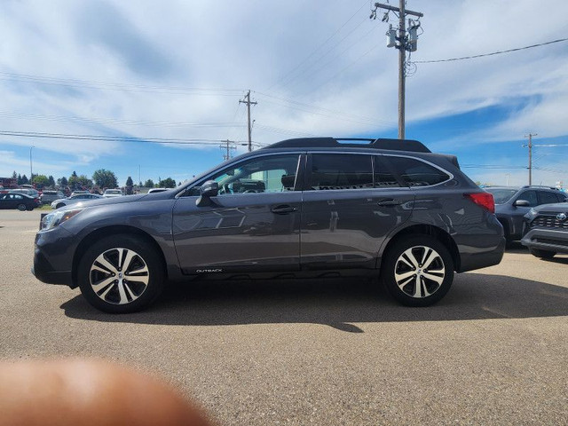 2019 Subaru Outback 2.5i Limited Eyesight CVT in Cars & Trucks in St. Albert - Image 3
