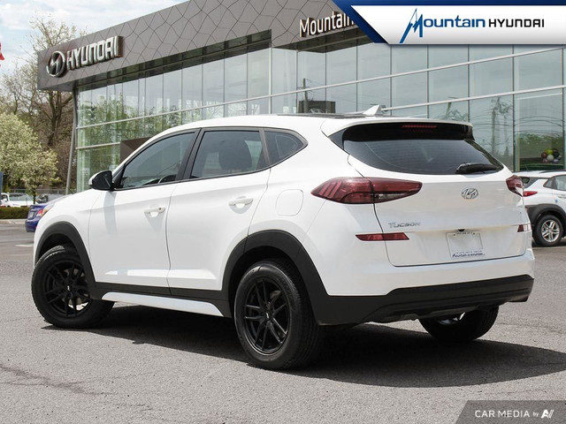 2020 HYUNDAI TUCSON ESSENTIAL FWD in Cars & Trucks in Hamilton - Image 4