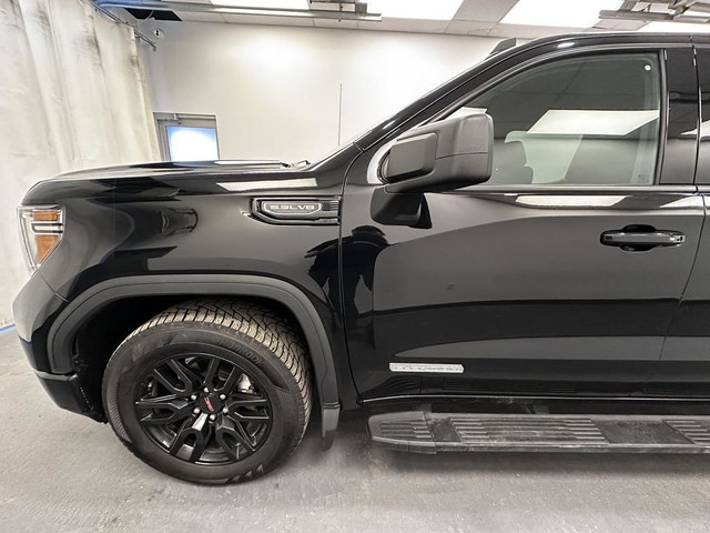 2022 GMC Sierra 1500 Limited Elevation 5.3L V8 - Elevation Pk... in Cars & Trucks in Lethbridge - Image 2