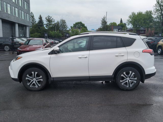 2017 Toyota RAV4 LE | Heated Seats | Bluetooth | Rear Camera in Cars & Trucks in Guelph