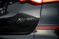 Leather, Keyless, Push Start, Panoramic Sunroof, Navigation, Backup Camera, Blind Spot Assist, Lane... (image 8)