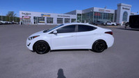 Front Wheel Drive. Cloth Interior. Heated Front Seats. USB Input(s). Auxiliary Input. Steering Wheel... (image 5)