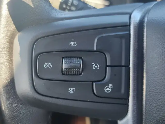 2021 GMC Sierra 1500 Elevation 6'6 FOOT BOX | 5.3L V8 in Cars & Trucks in St. Albert - Image 40