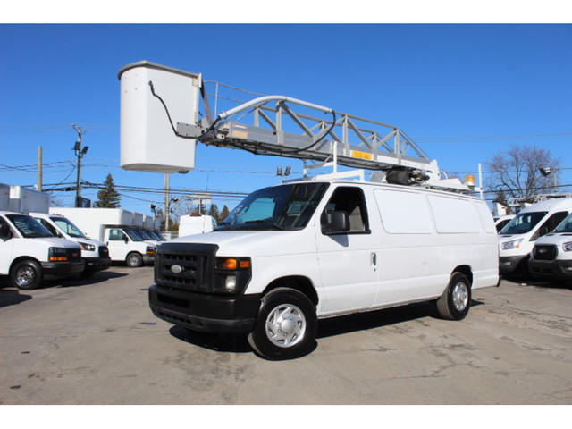 2014 Ford E-350 NACELLE TTS 36 DE PIEDS DE HAUT 92.000 KM in Cars & Trucks in Laval / North Shore - Image 4