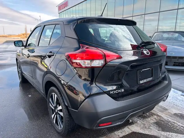2019 Nissan Kicks SV | Block Heater | Apple CarPlay/ Android Aut in Cars & Trucks in Calgary - Image 5