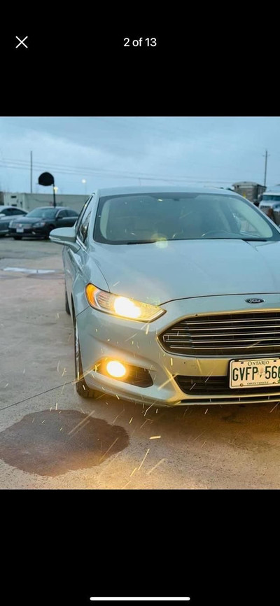 2014 Ford Fusion SE