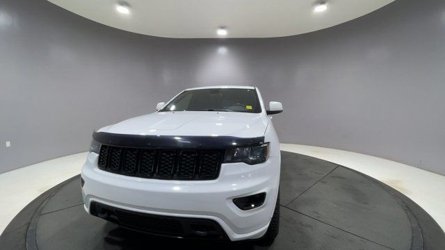 2019 Jeep Grand Cherokee Altitude - CLEAN CARFAX - ONE OWNER in Cars & Trucks in Strathcona County - Image 3