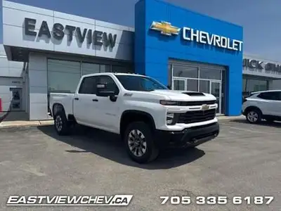 Aluminum Wheels, SiriusXM, Trailering Package, Apple CarPlay, Android Auto! Take on the most arduous...