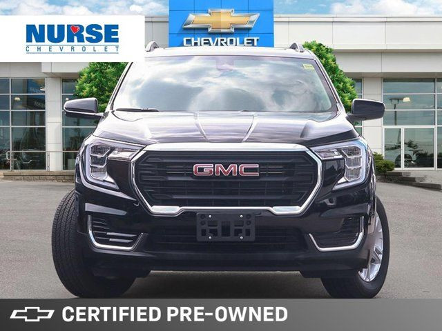 2022 GMC Terrain Certified Pre Owned | Low Kilometers in Cars & Trucks in Oshawa / Durham Region - Image 2