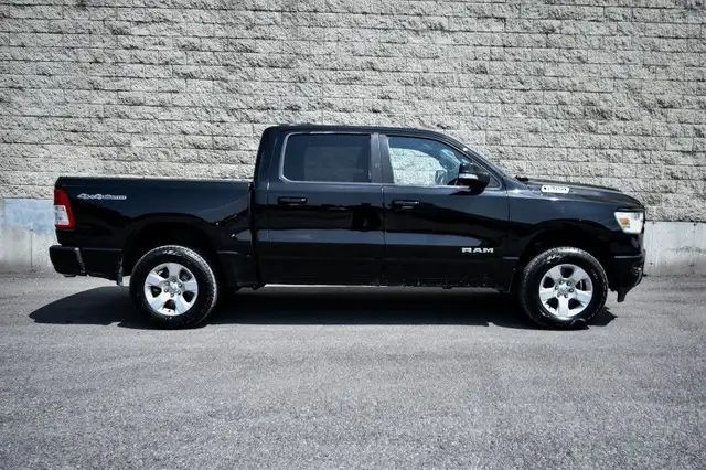 2020 Ram 1500 Big Horn - Aluminum Wheels - Chrome Accents in Cars & Trucks in Ottawa - Image 3
