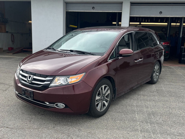 2016 Honda Odyssey Touring - LTHR! NAV! BACK-UP CAM! BSM! DVD! 8 in Cars & Trucks in Kitchener / Waterloo