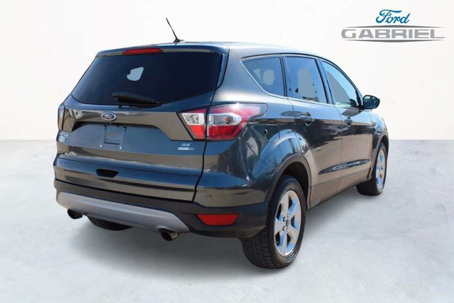 2017 Ford Escape SE 4WD in Cars & Trucks in City of Montréal - Image 3