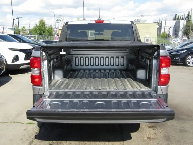 2022 Ford Maverick FX4 PKG AWD SUPERCREW AWD 2.0L TURBO CAM/38,0 dans Autos et camions dans Calgary - Image 32