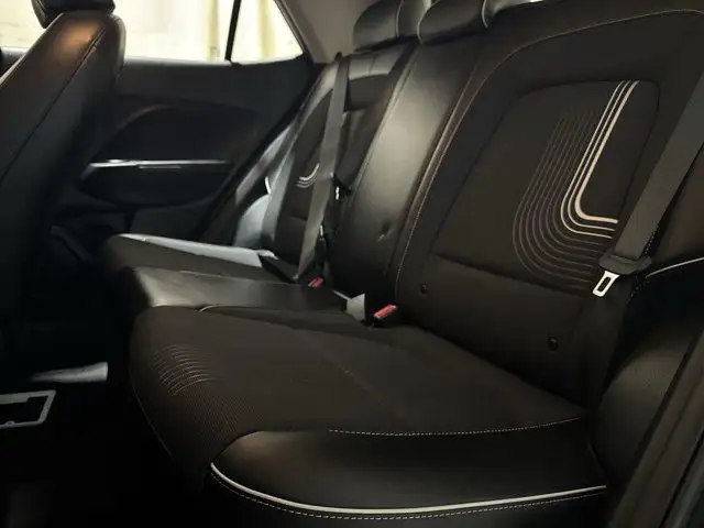 2021 Hyundai Venue Ultimate | One Owner in Cars & Trucks in Edmonton - Image 25