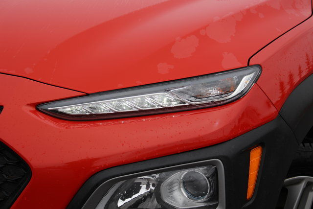 2020 Hyundai Kona Essential in Cars & Trucks in Calgary - Image 3