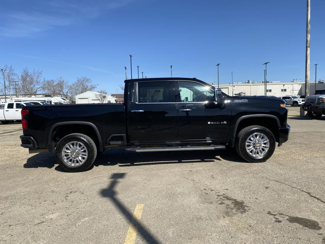 Chevrolet Silverado 3500 High Country 2022 in Cars & Trucks in Grande Prairie - Image 4