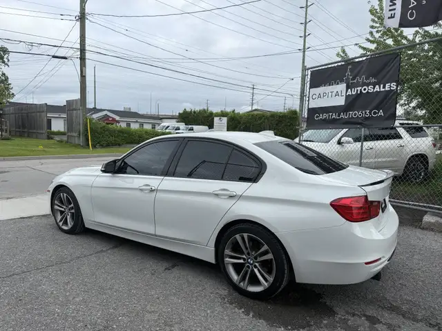 2014 BMW 320 320I SPORT PKG xDrive 4dr All-wheel Drive in Cars & Trucks in Ottawa - Image 4