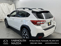 Sunroof, Low Kms, Heated Seats, Air Conditioning, Cruise Control, Apple Android Car Play, Backup Cam... (image 6)