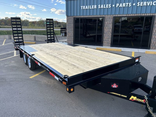 16' Flatbed Equipment Float Trailer in Cargo & Utility Trailers in Ottawa - Image 4
