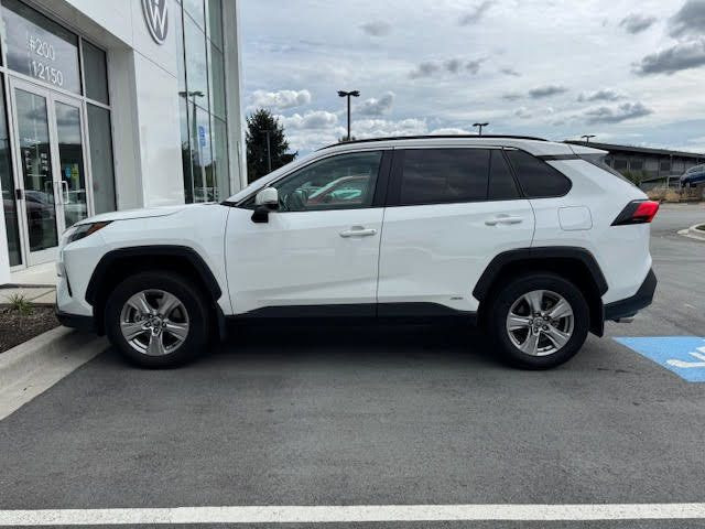 2025 Toyota RAV4 Hybrid XLE | Adaptive Cruise | Cross-Traffic in Cars & Trucks in Tricities/Pitt/Maple - Image 2