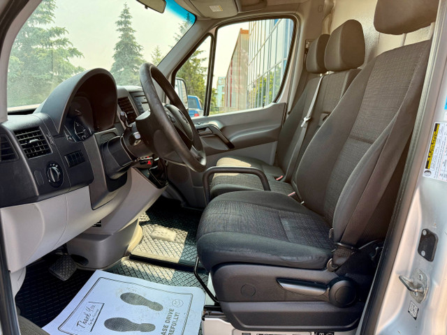 2017 Mercedes-Benz Sprinter Van REEFER/FREEZER - DIESEL - MINT! in Cars & Trucks in Oakville / Halton Region - Image 3