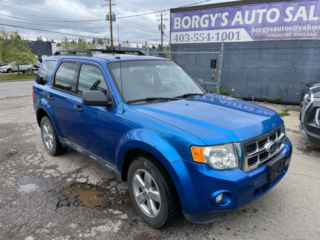 2011 Ford Escape FWD 4dr V6 Auto XLT in Cars & Trucks in Calgary - Image 2