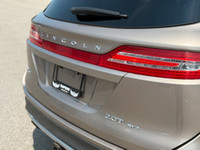 NO ACCIDENT --- SUPERB AUTO/ Located at 19 Vanley Crescent, North York, Ontario. All Carfax Reports... (image 9)
