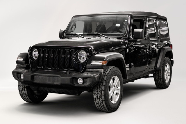 2021 Jeep Wrangler Unlimited Sport Bas Millage! Super Propre in Cars & Trucks in City of Montréal