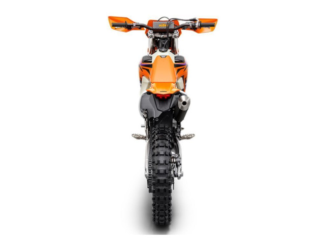  2024 KTM 250 XC-W in Dirt Bikes & Motocross in Oshawa / Durham Region - Image 4