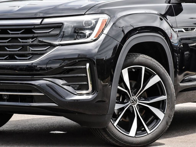 2024 Volkswagen Atlas 2.0 TSI Execline One Owner, No Accident... in Cars & Trucks in Oakville / Halton Region - Image 2