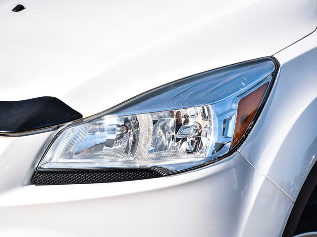 2015 Ford Escape SE *AS-IS* SE, ALLOYS, 1.6, 4WD in Cars & Trucks in Oakville / Halton Region - Image 3
