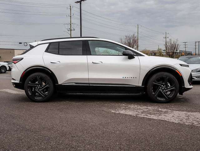 2025 Chevrolet Equinox EV RS FWD GM-estimated 513 km !!! NO ACCI in Cars & Trucks in Kitchener / Waterloo - Image 3