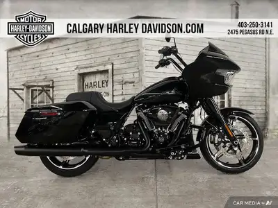 The benchmark for dynamic bagger performance and long-distance rider comfort evolved. The 2025 Road...