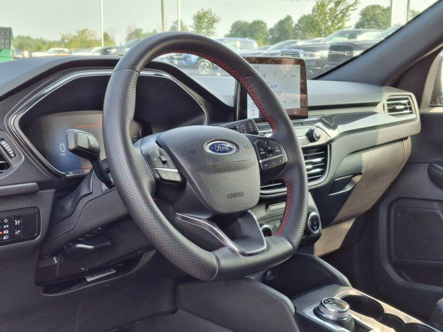 2023 Ford Escape ST-Line Hybrid AWD | Heated Seats + Steering in Cars & Trucks in Guelph - Image 2