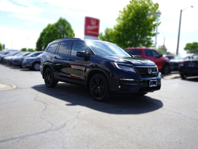 2022 Honda Pilot Black Edition | Honda Certified | Leather in Cars & Trucks in Hamilton - Image 3